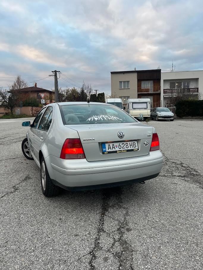 Volkswagen Bora - 4