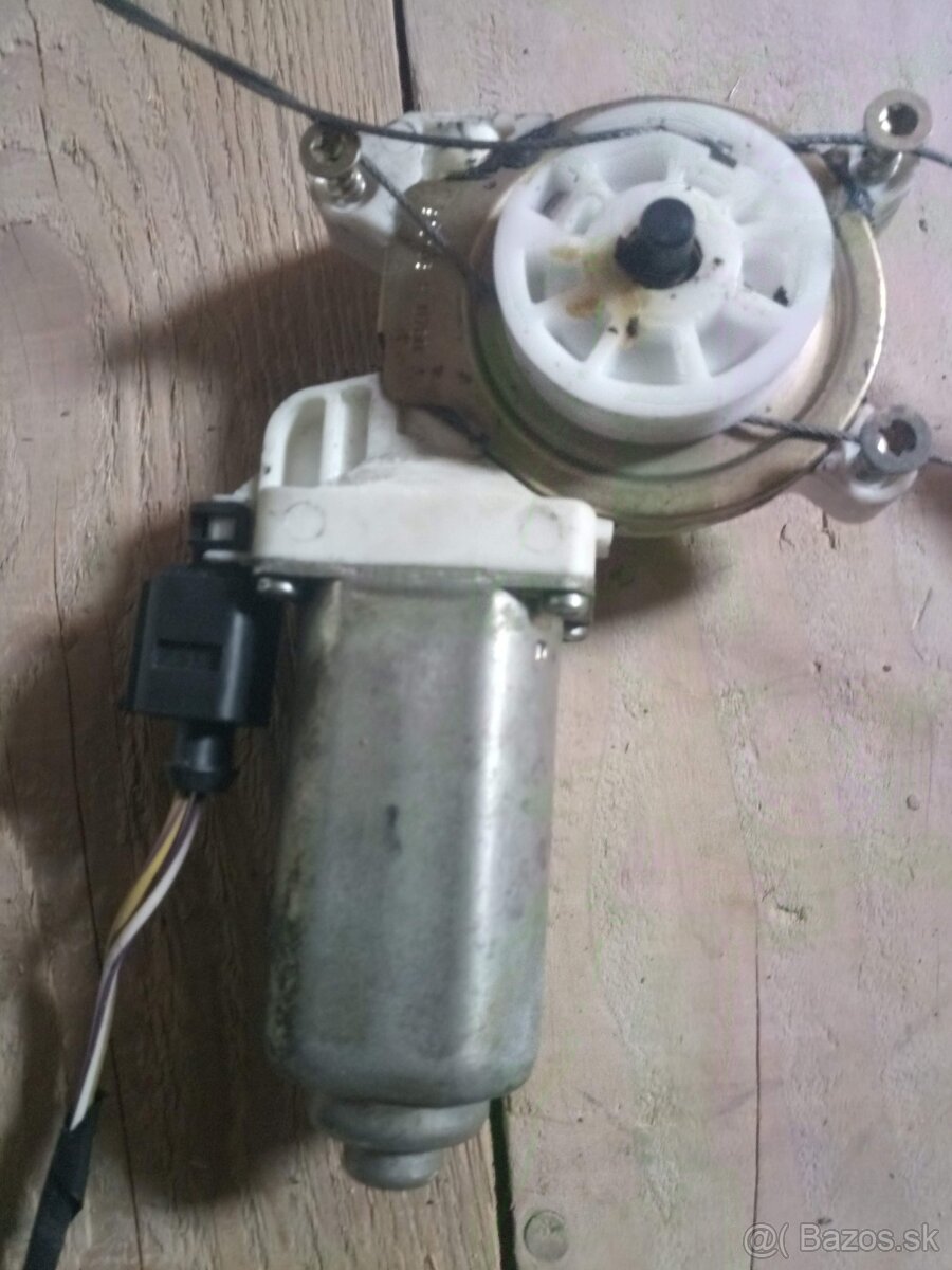 Diely na Ford Focus 1 combi, r.v.2000 - 4