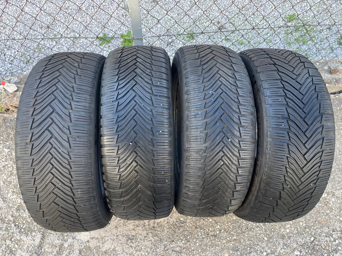 215/55 R17 Zimne Michelin 4ks - 4