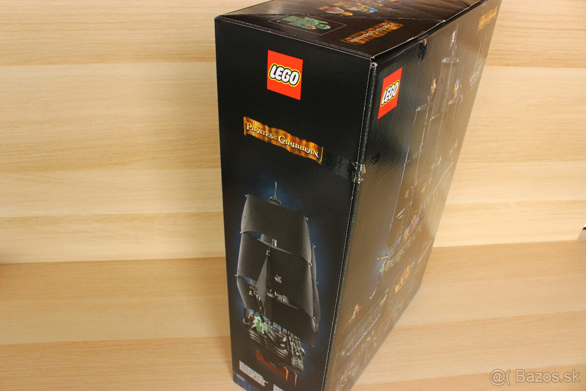 LEGO 10365 Pirátská loď kapitána Jacka Sparrowa - 4