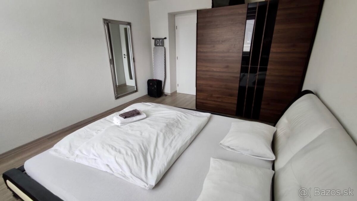 2 izbový byt na Starom Sidlisku - 4