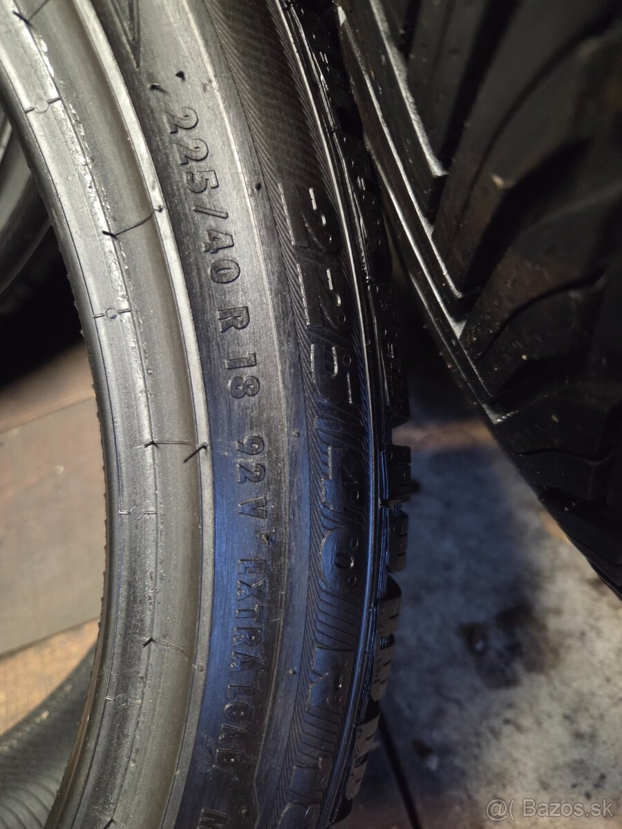 Pneumatiky 225 40 18 zimné Zn.semperit - 4