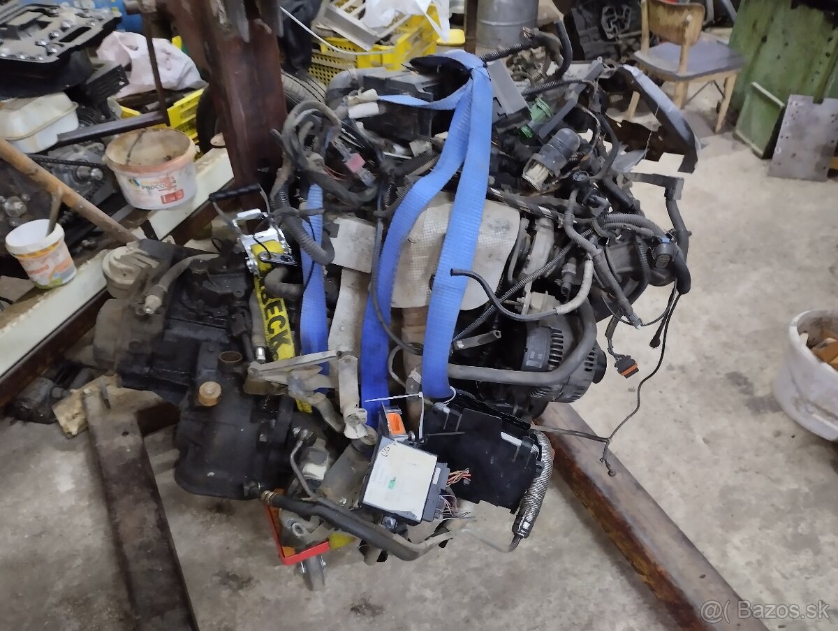 Rozpredám Opel Vectra v motor - 4