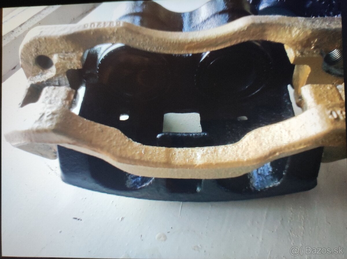 Iveco Daily brzdové strmene - 4