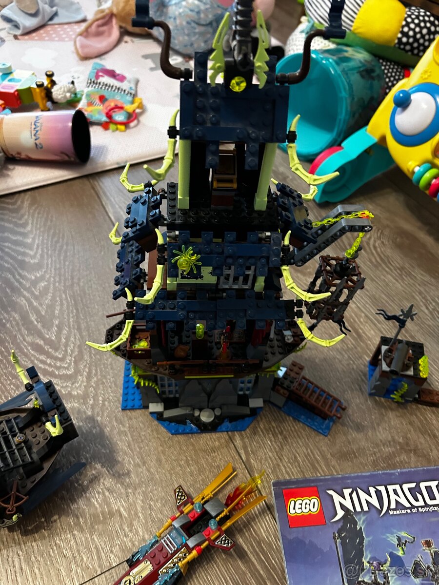 Lego Ninjago 70732 - 4