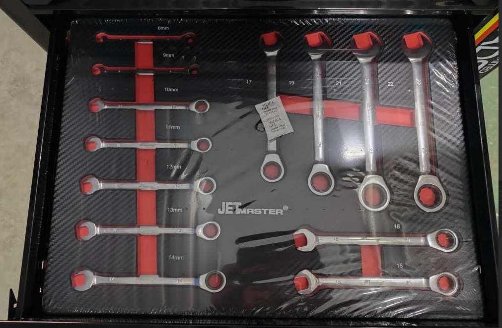 Dielenský vozik s naradim - 4