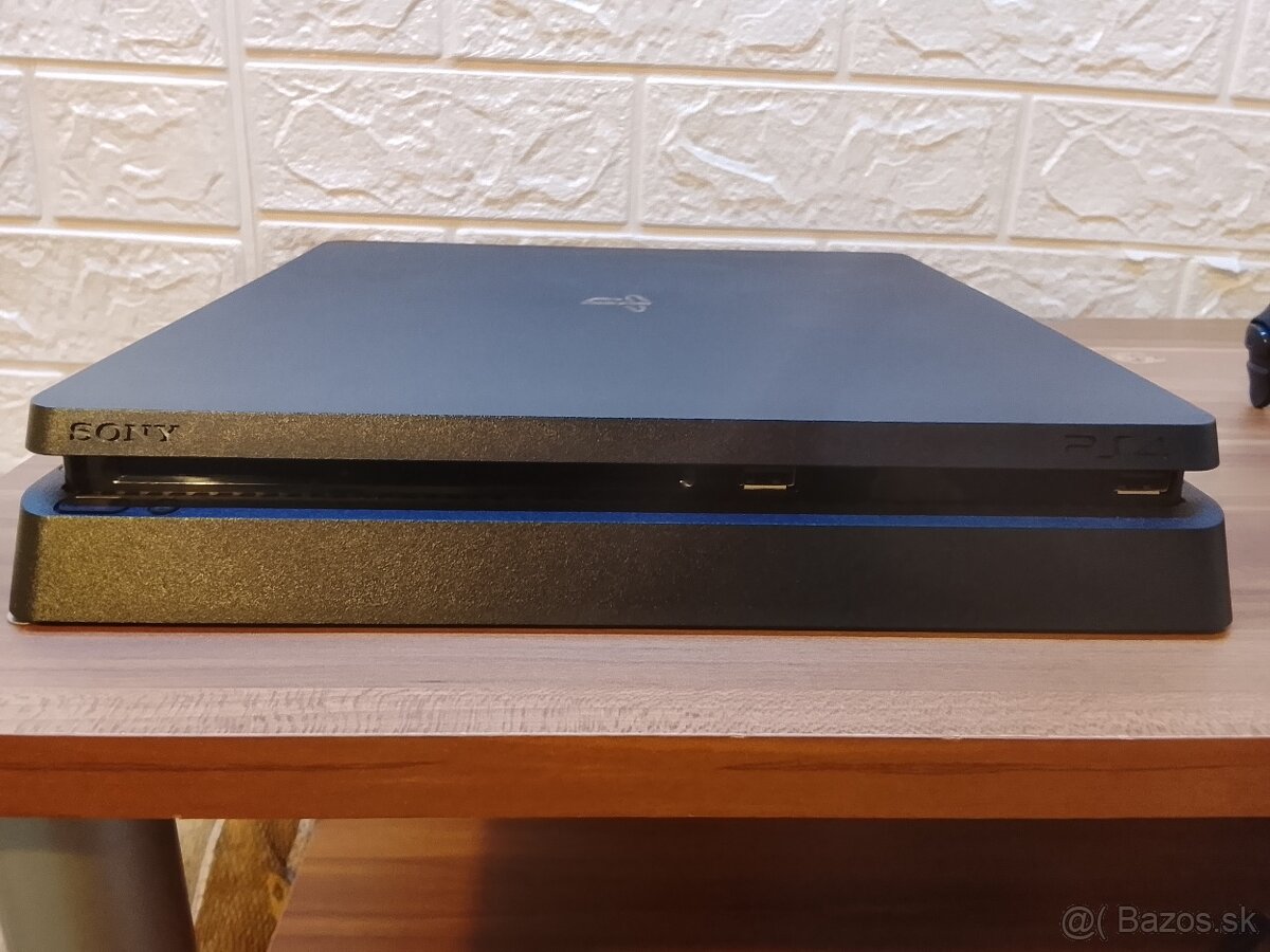 Playstation 4 Slim 500gb - 4