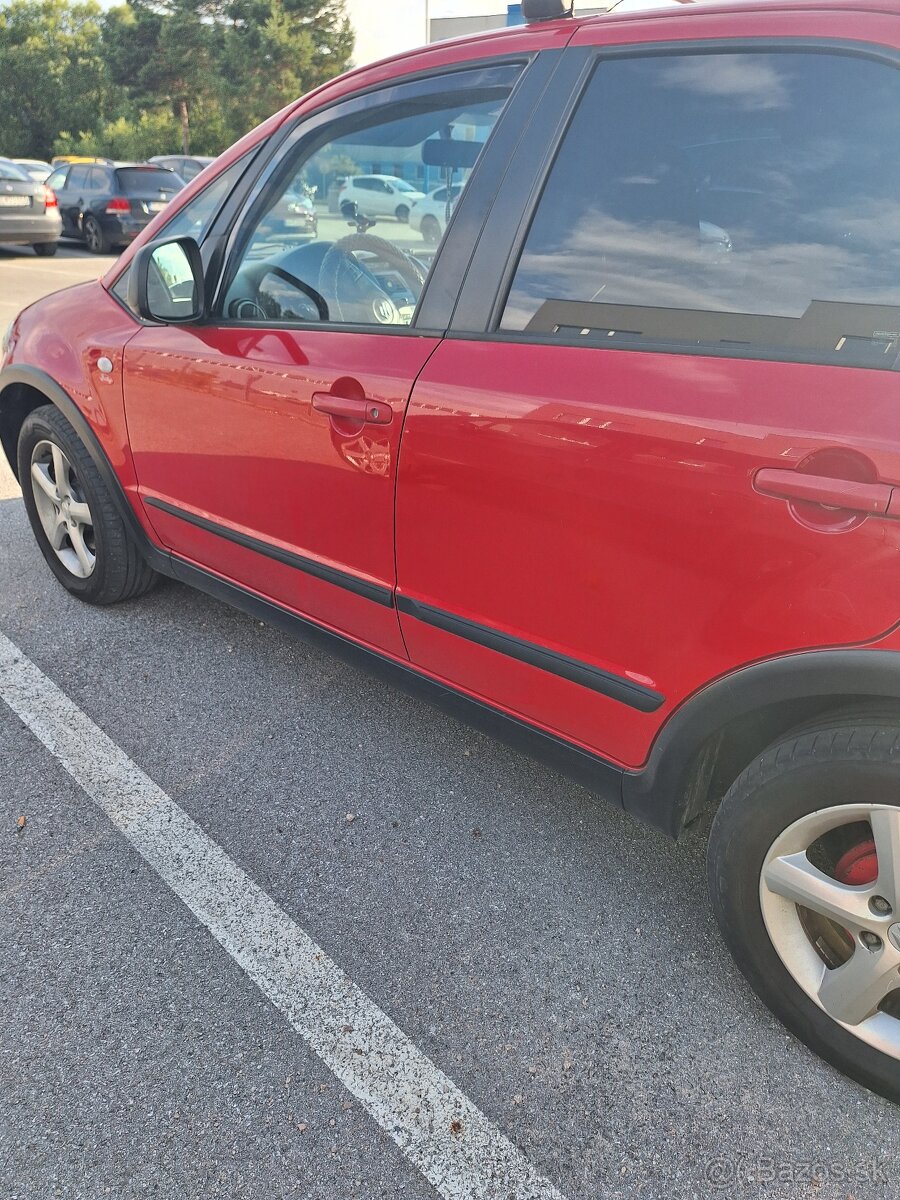 Suzuki sx4 1.5 benzin 73kw - 4