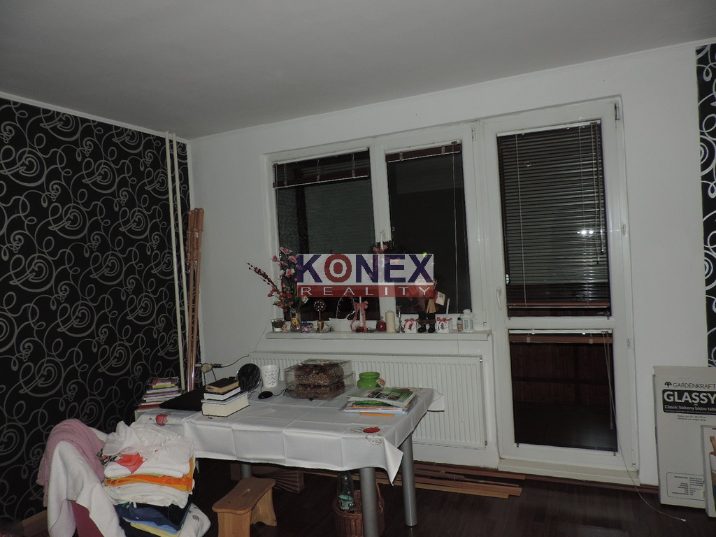 NA PREDAJ – 4-izbový byt v Sečovciach - 4