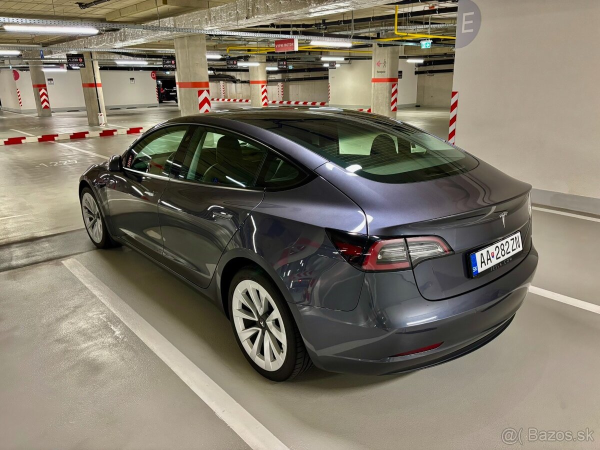 Tesla Model 3 SR + Refresh LFP, 80tisíc km, r.v. 08/21 - 4