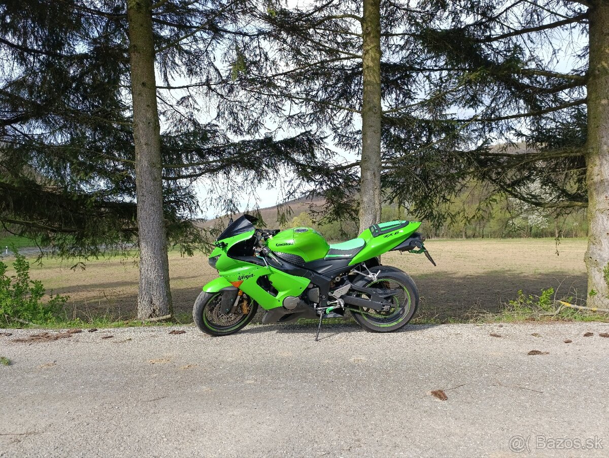 Kawasaki zx6r ninja - 4