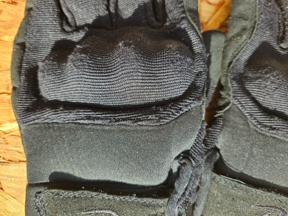 Čierne taktické rukavice Rothco - 4