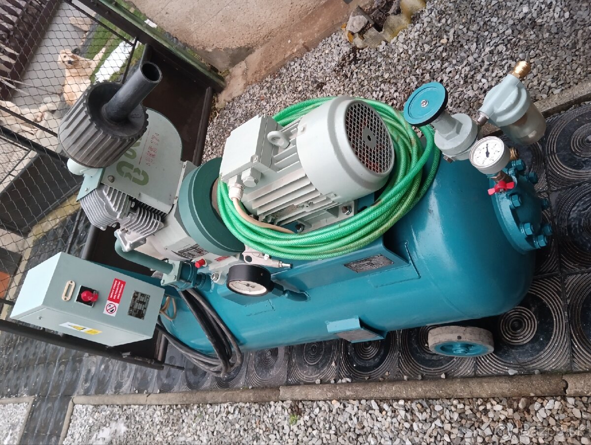 Predám kompresor Orlík Pks 17/1JSK 75-150l-3 kw - 4