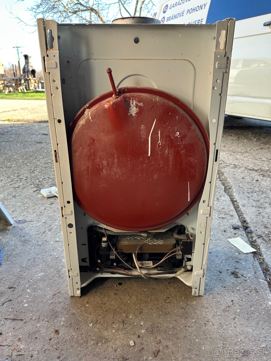 Predám kotol Protherm Gepard - 4