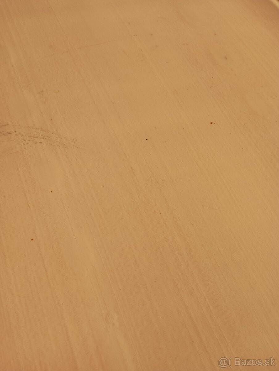 Záhradný stôl s lavičkami plastový - 4