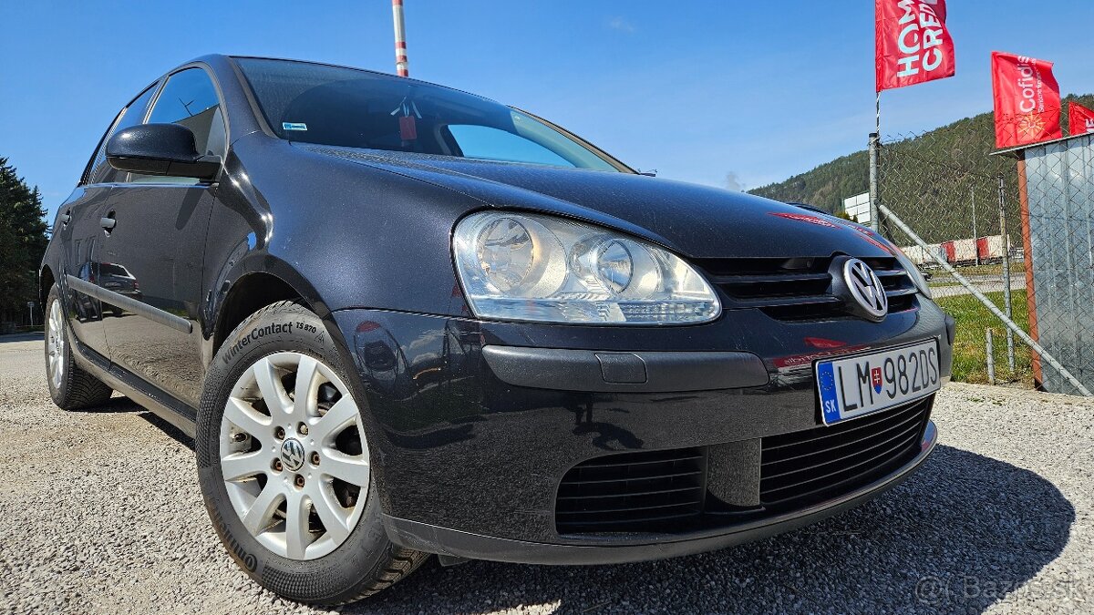Volkswagen Golf 1.6 FSI Comfortline - 4