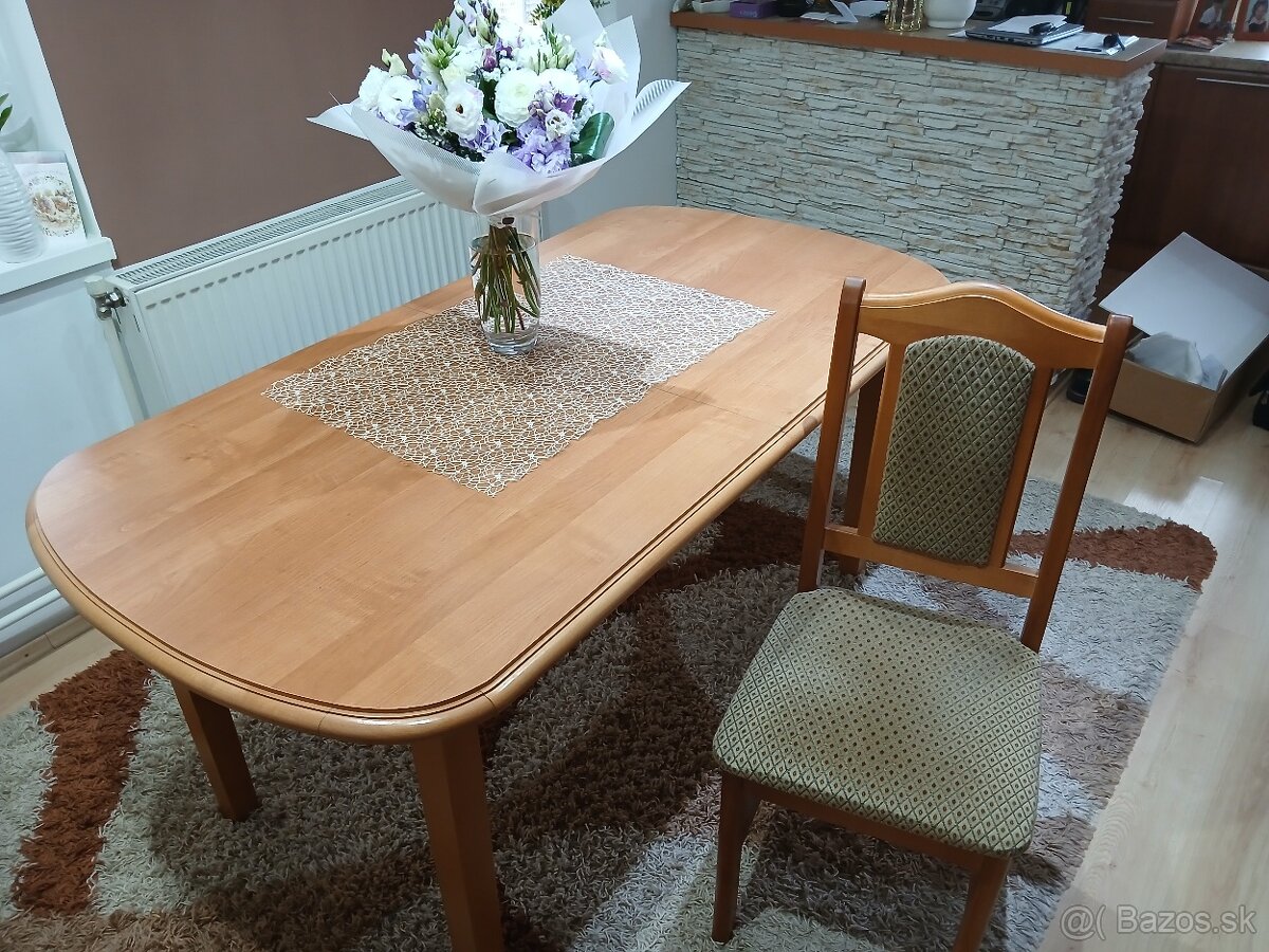 Jedálenská zostava - 4