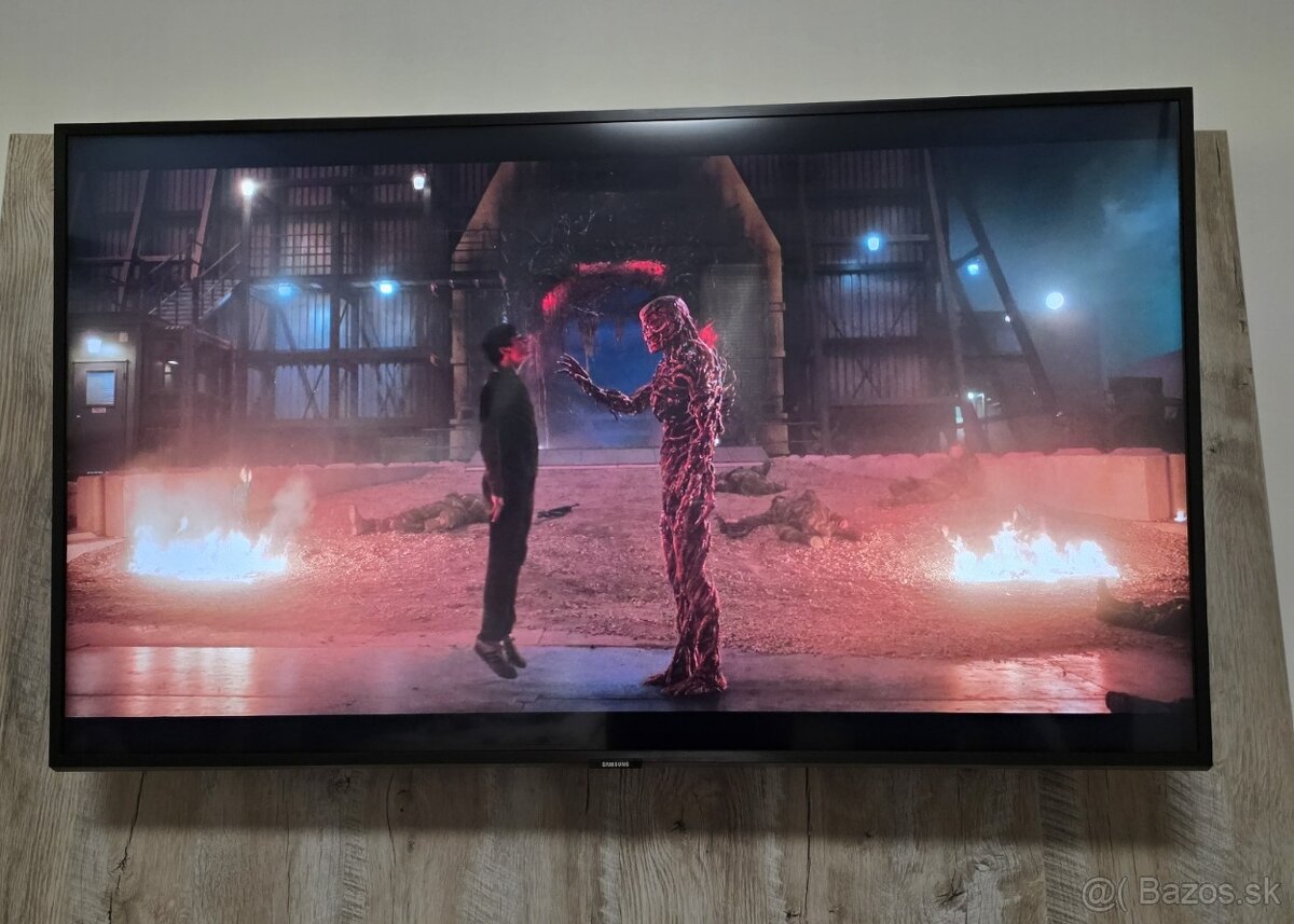 SAMSUNG 43" 4K Smart QLED TV QE43Q60R Séria Q60R - 4