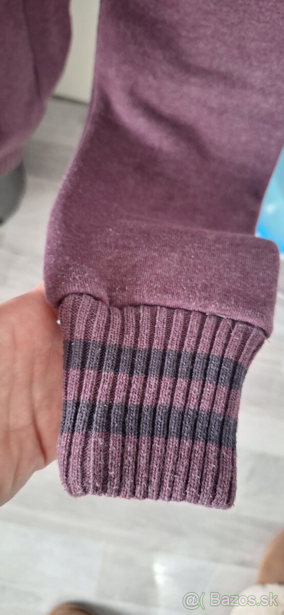 Fialový pulóver - 4