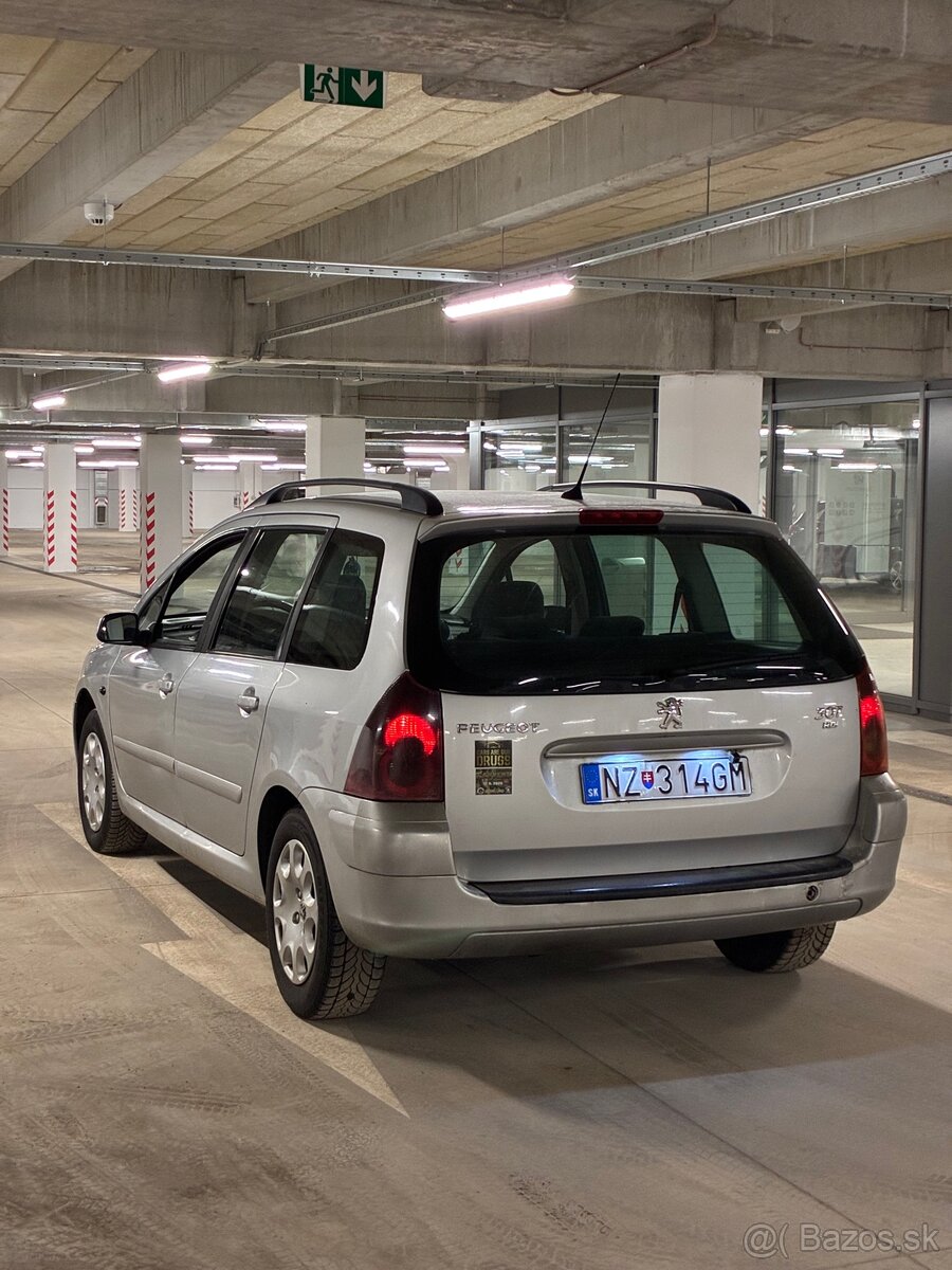 Predavam Peugeot 307 combi - 4