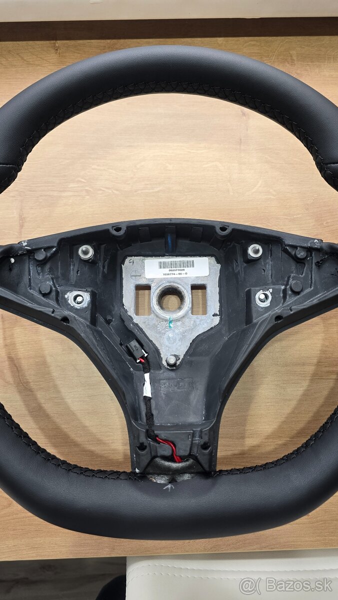 Volant Tesla model S Tesla model X s vyhrevom - 4