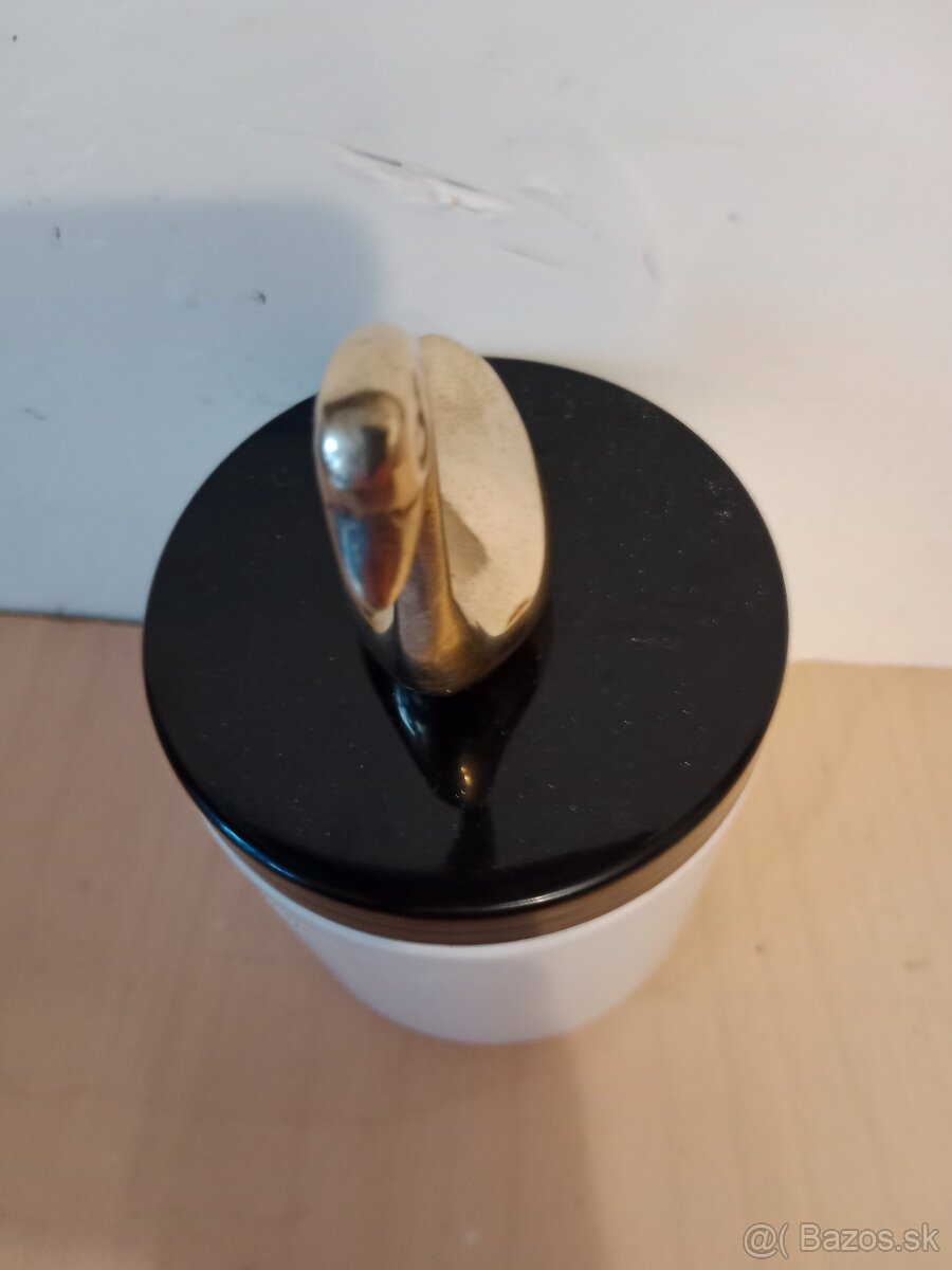 Mosazná labuť 1 - 4