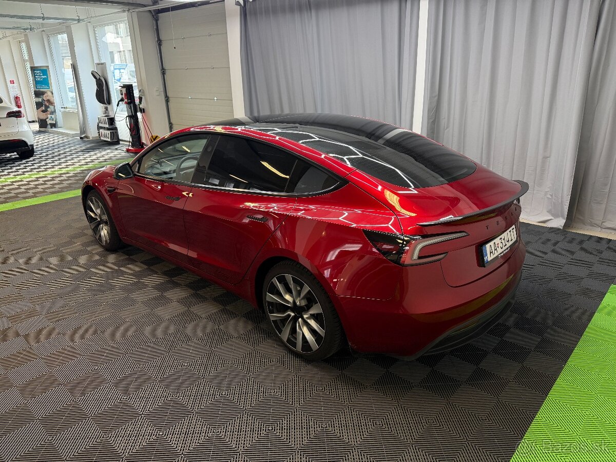 Tesla Model 3 Long Range 2023 (Highland) – Deadpool - 4