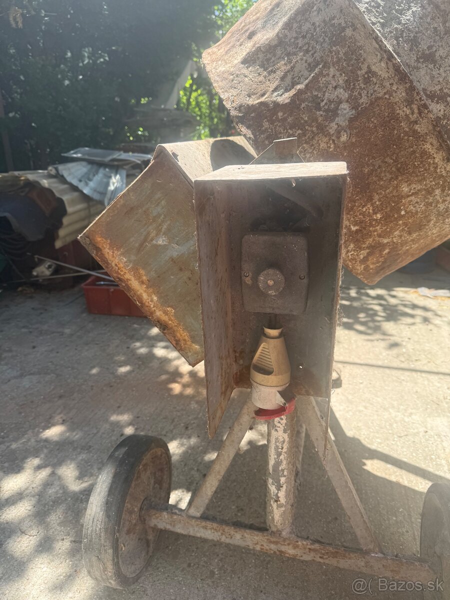 Miesacka na beton - 4