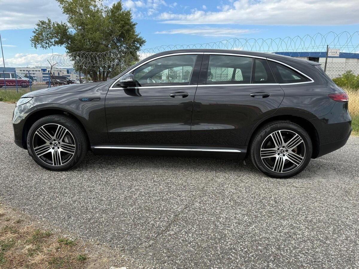 🚘 MERCEDES-BENZ EQC 400 4MATIC ⚡ - 4