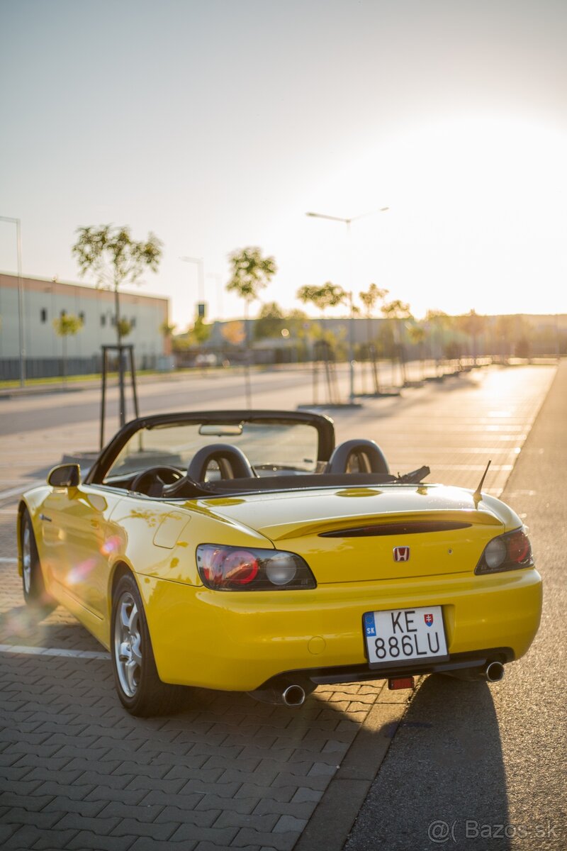Honda S2000 AP1 (2001) – žltá - 4