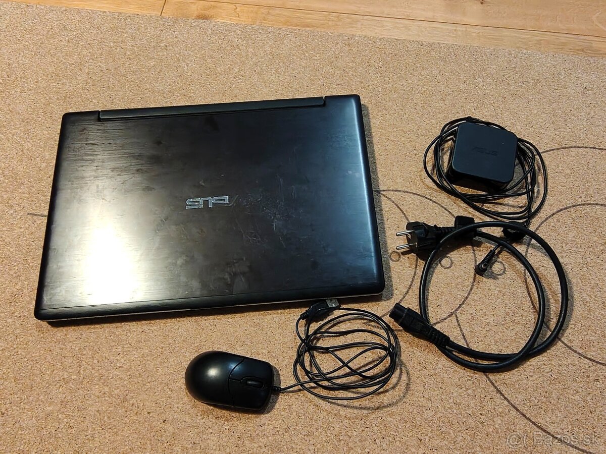 Notebook Asus 15", Intel Core i3, 12 GB RAM, 500 GB HDD - 4