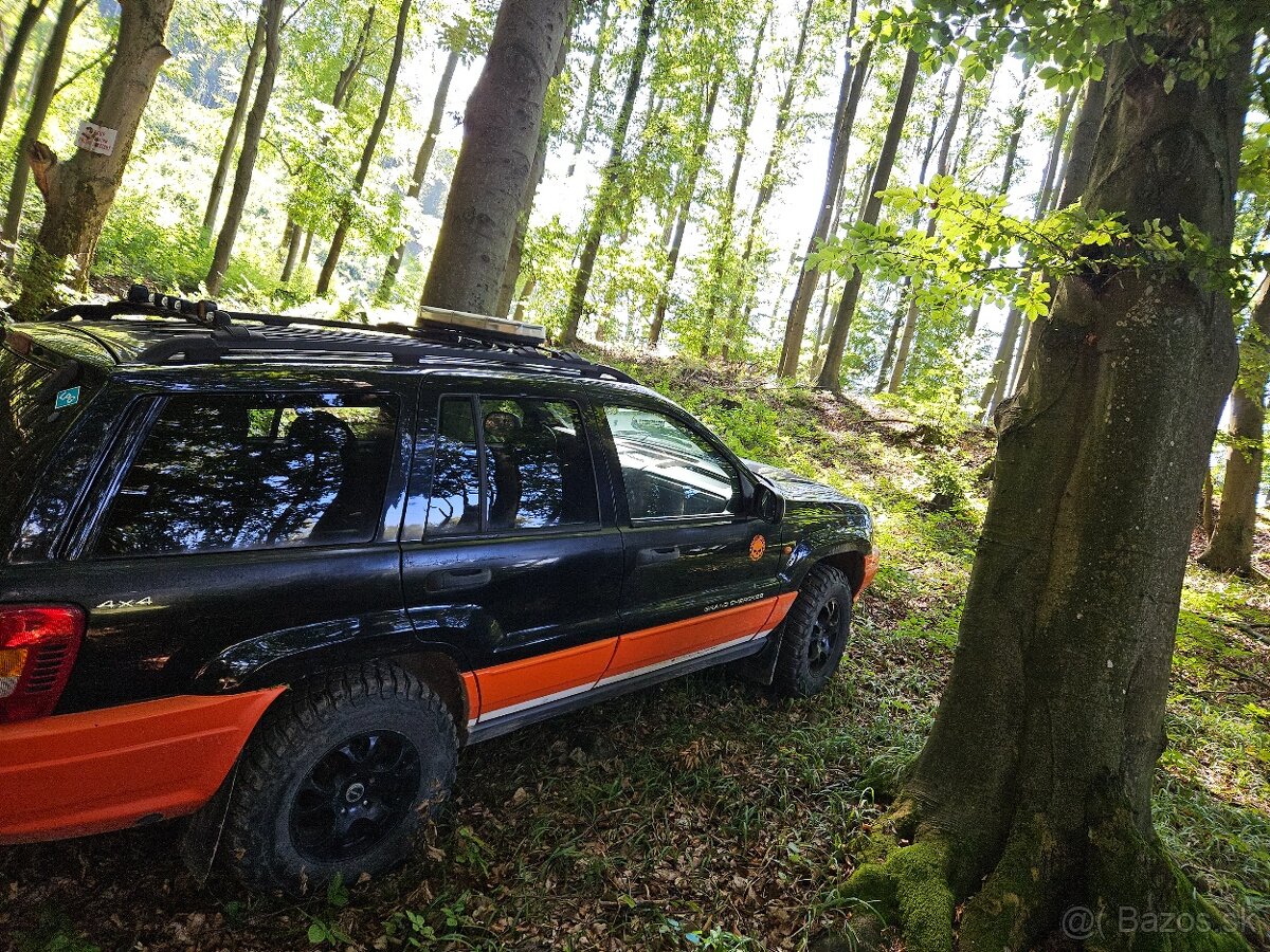 Predám jeep grand cherokee 4,0 l benz,lpg - 4