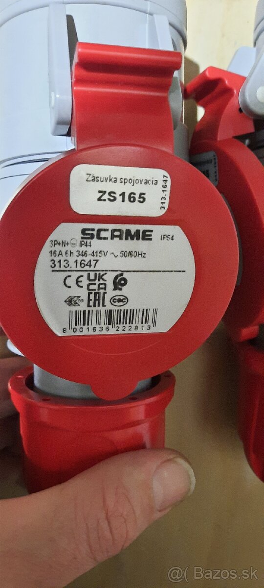 spojka zásuvka - 4
