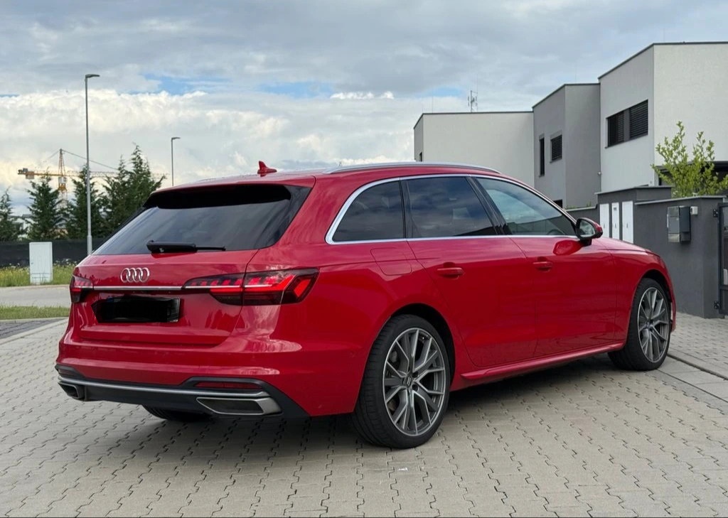 Audi A4, S-line Facelift 2.0 TDi 140kW - 4