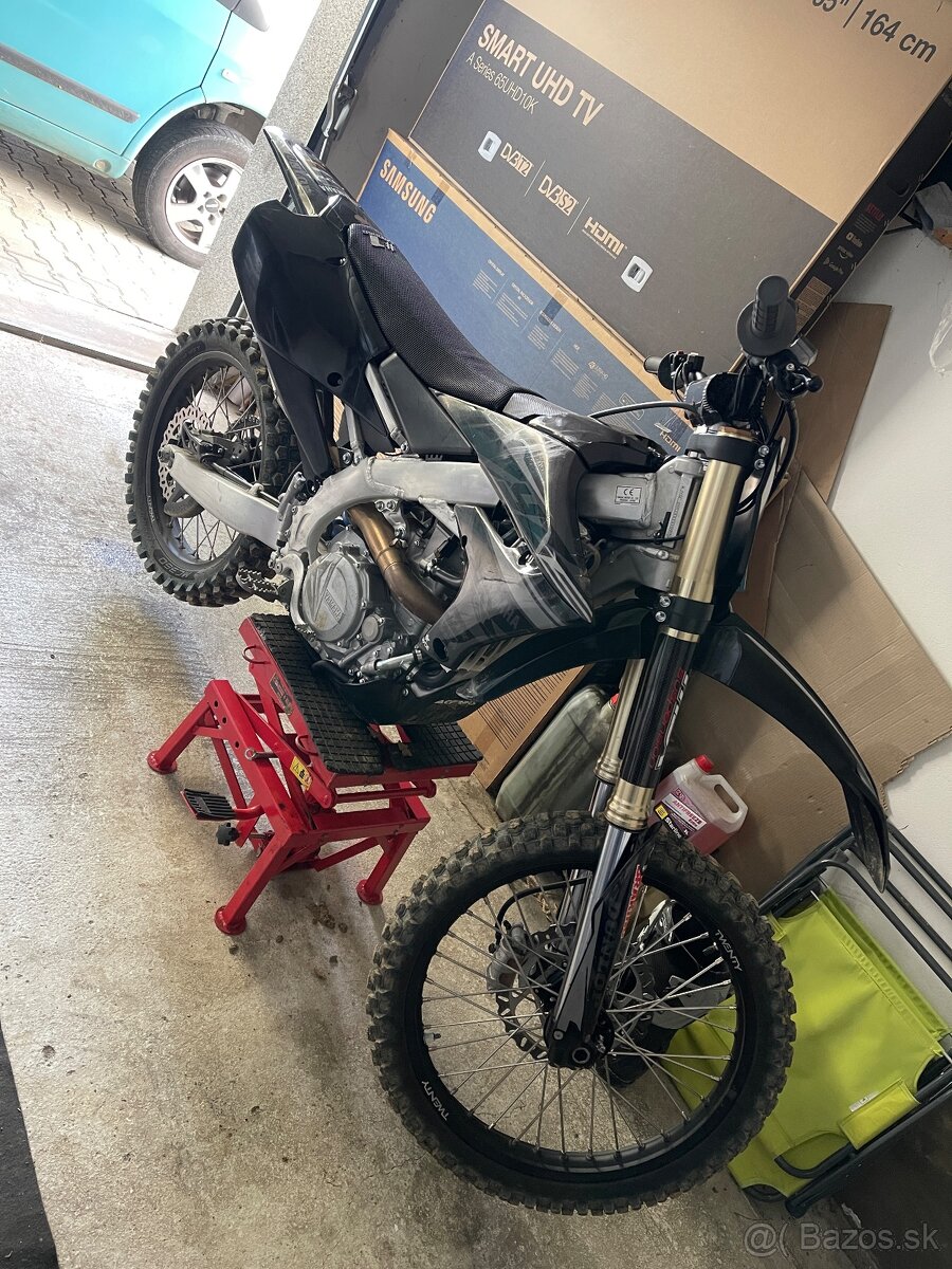 Yamaha yzf 450