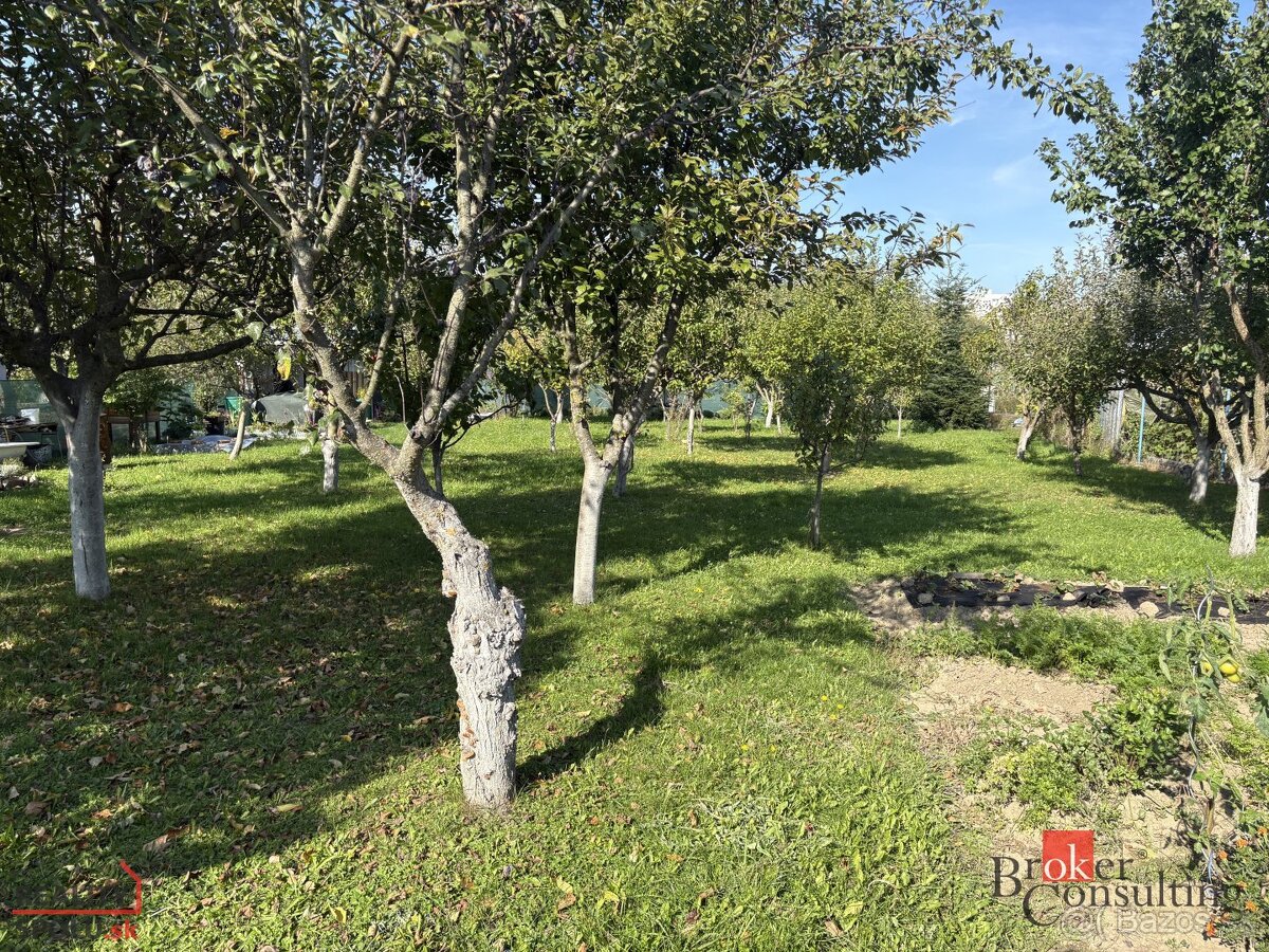 Predaj nádhernej záhrady určenej na budúcu výstavbu. - 4