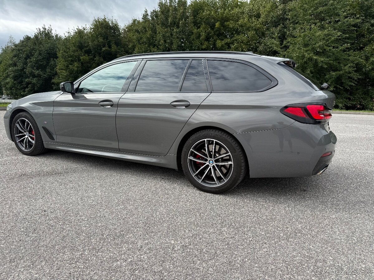 BMW 520xdrive Mpacket - 4