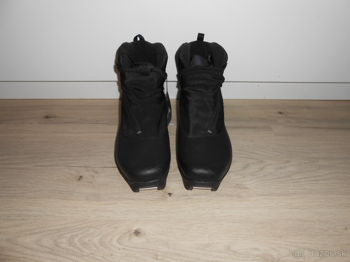 Predam nove bezkarske topanky znacky MC KINLEY ACTIVE - 4