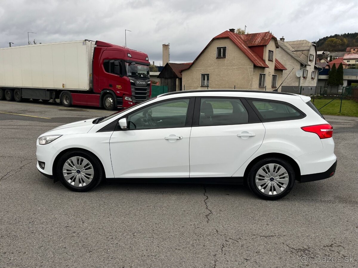 Ford Focus Combi 1.5 TDCi 88kw//AUTOMAT// - 4
