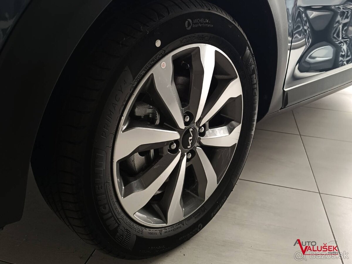 Kia Stonic 1,2 DPI, M5 GOLD - 4