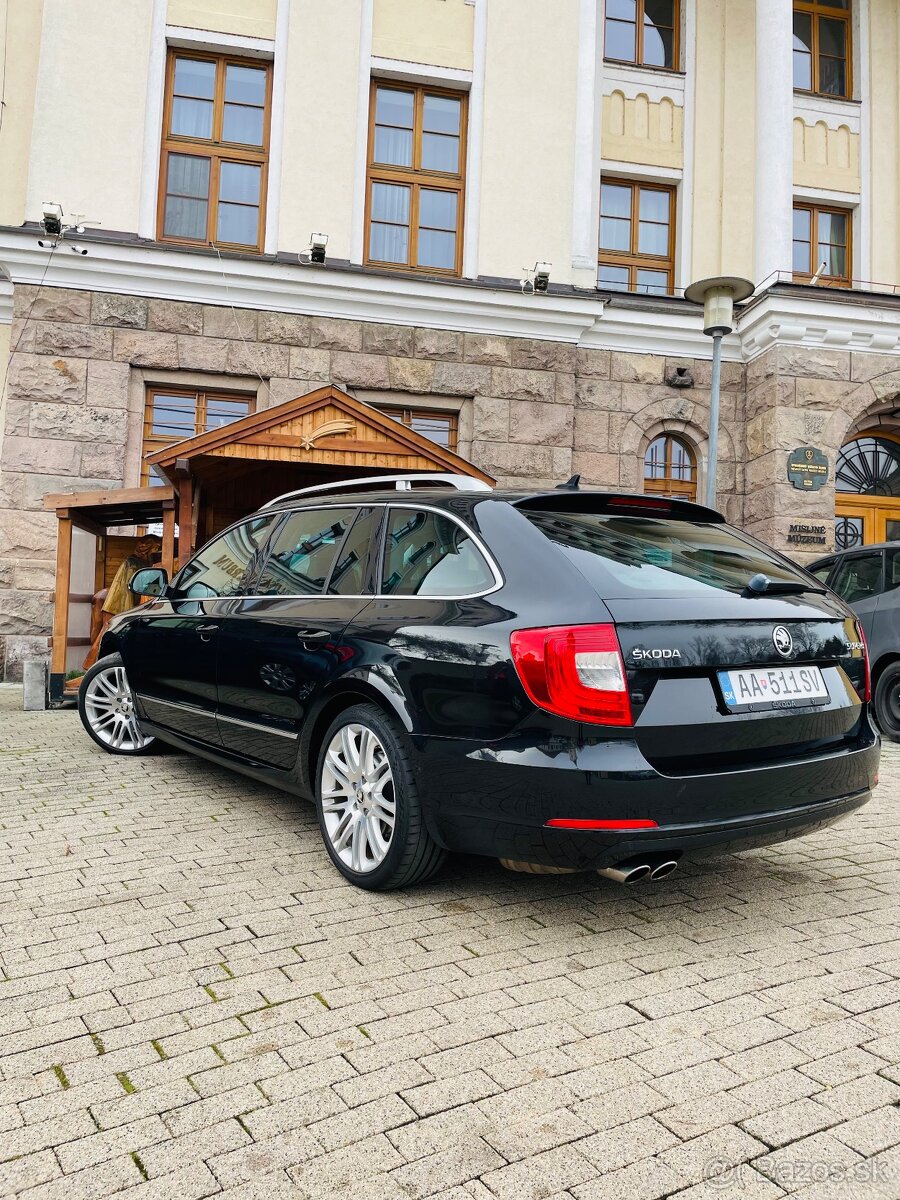 Superb 2014 2.0Tdi 125Kw DSG - 4