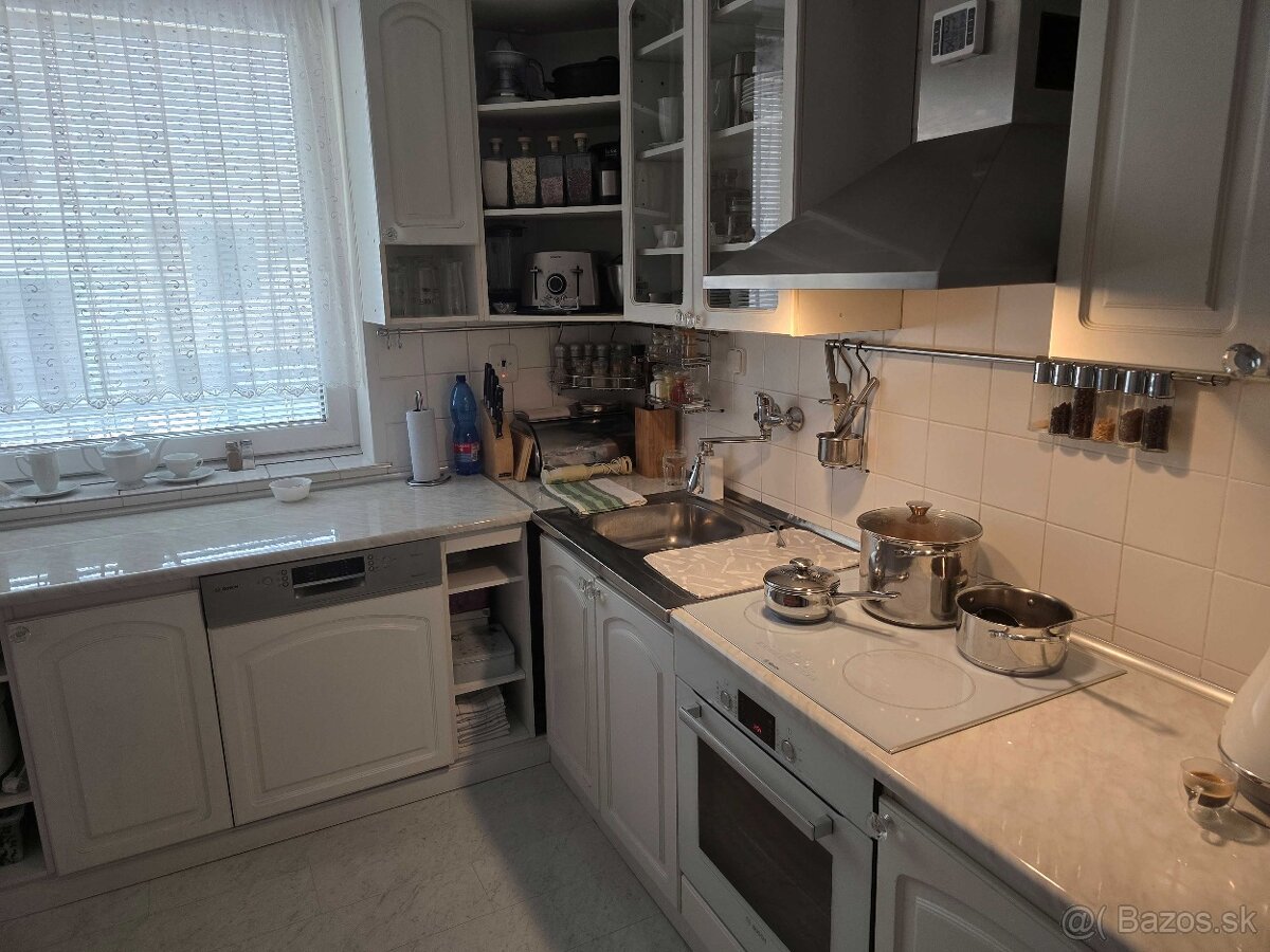 Predám používanú kuchynskú linku. - 4