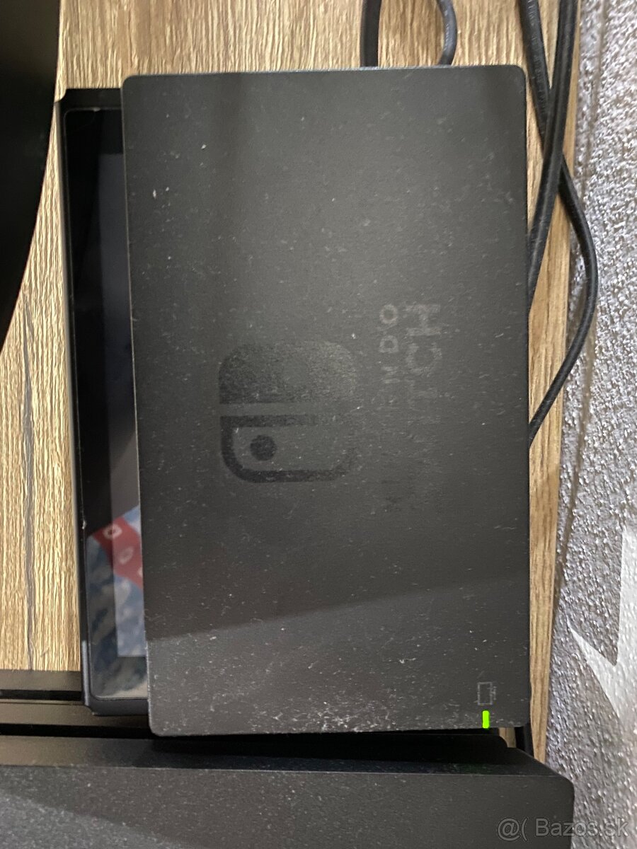 Nintendo switch komplet balenie 4x ovladac - 4