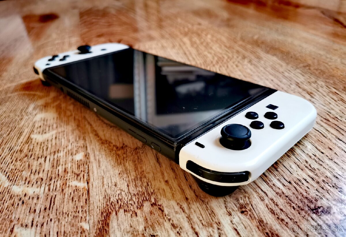 Nintendo Switch Oled - 4
