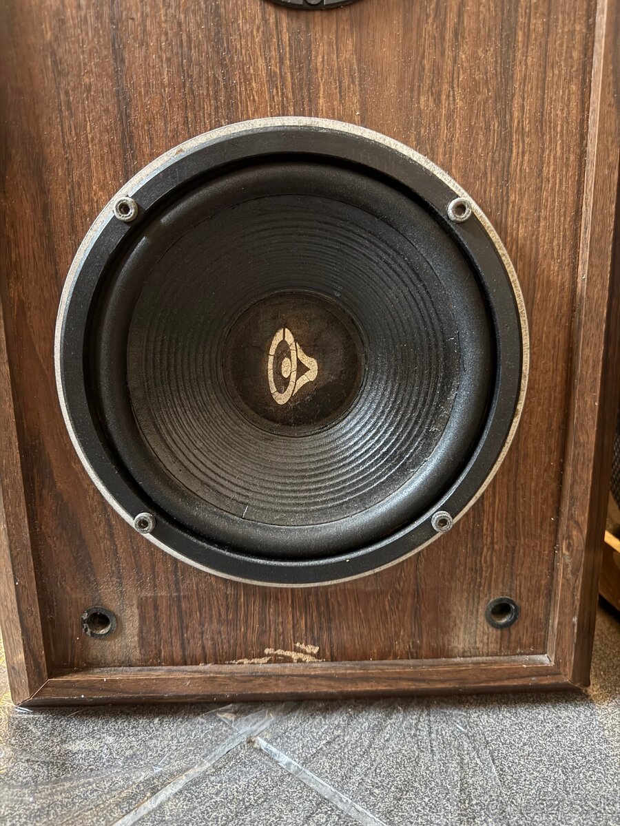 Reproduktory Cerwin-Vega AT-8 (2 kusy) - 4