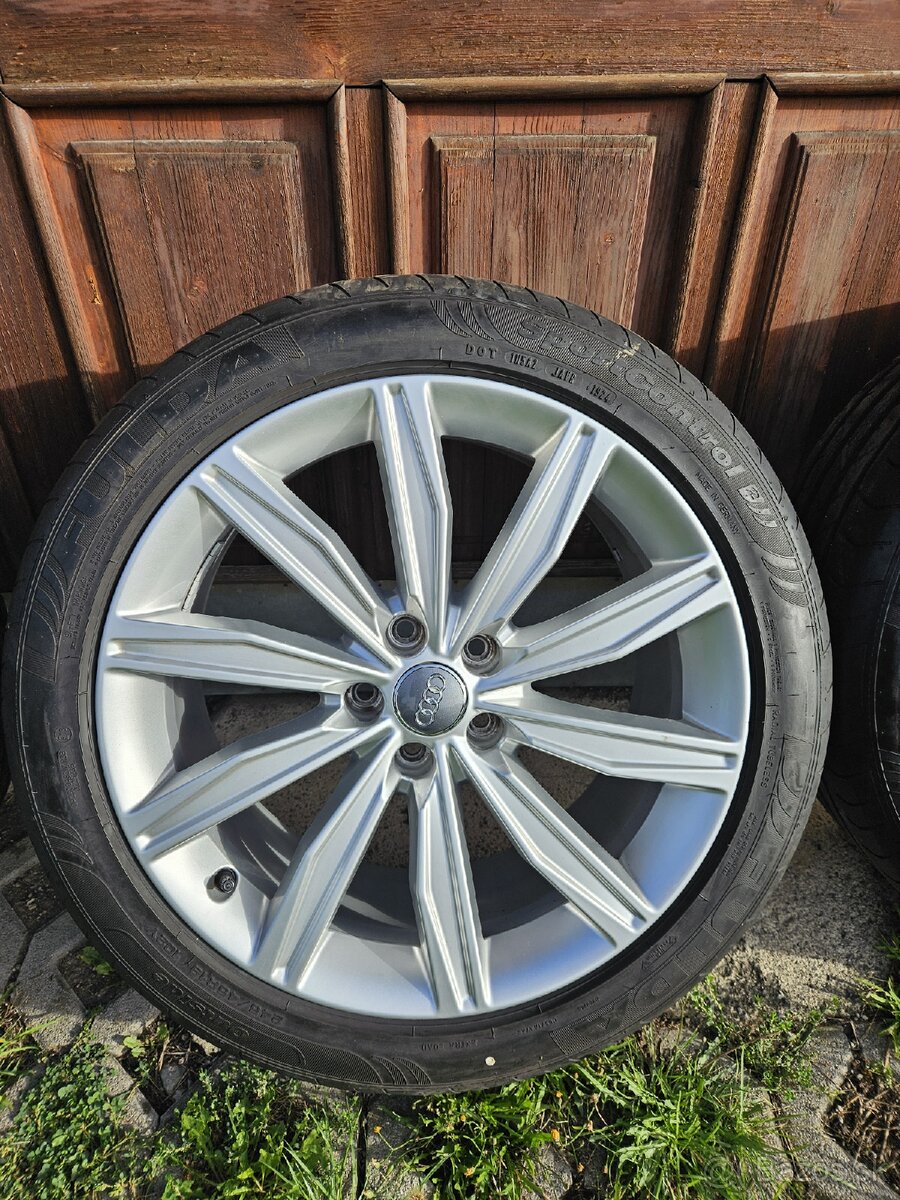 Audi A6 C8 R19 245/45 - 4