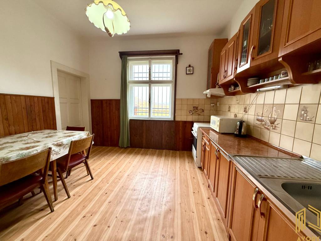 DOM NA SAMOTE PRI LESE, POZEMOK 3.160m2, CEROVÁ - 4