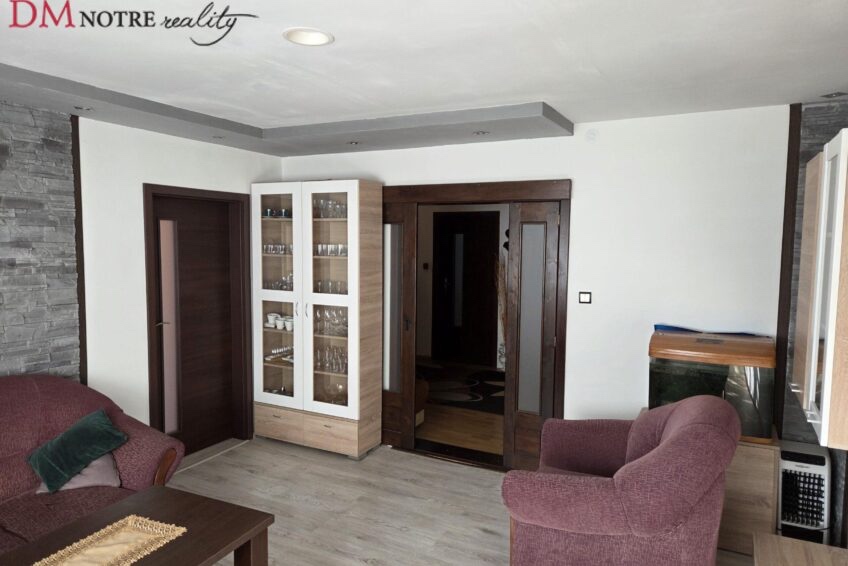 🌟 Nadštandardný päťizbový byt v Sásovej - Banská Bytrica - 4