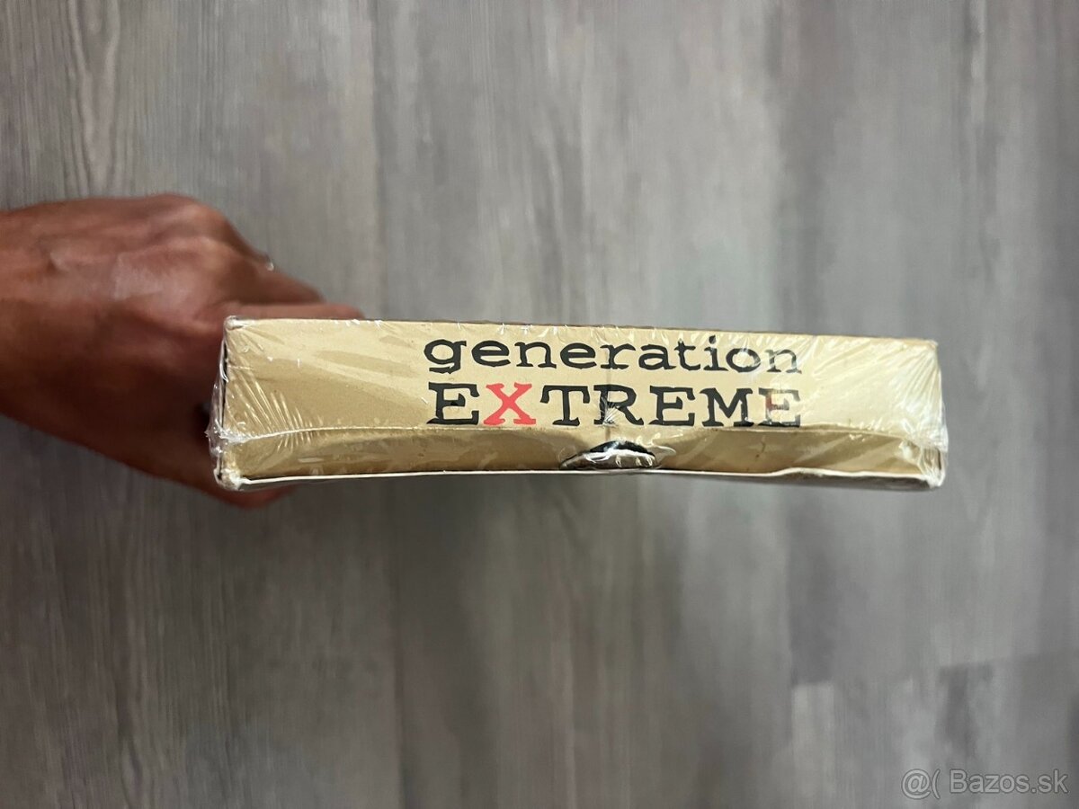 Zberateľské karty Factory sealed Vision Generation Extreme ( - 4