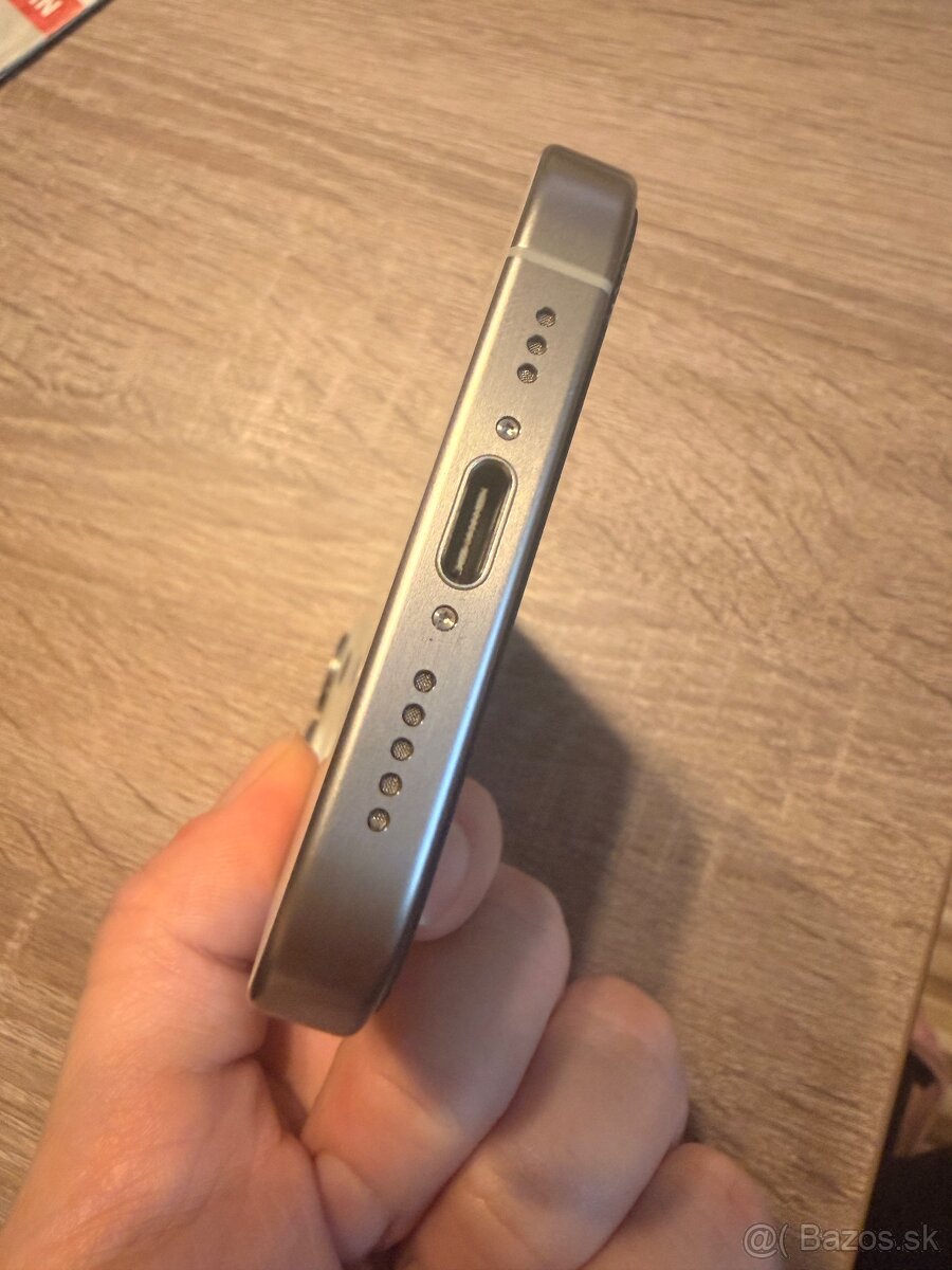 iPhone 15 pro 128 gb - 4